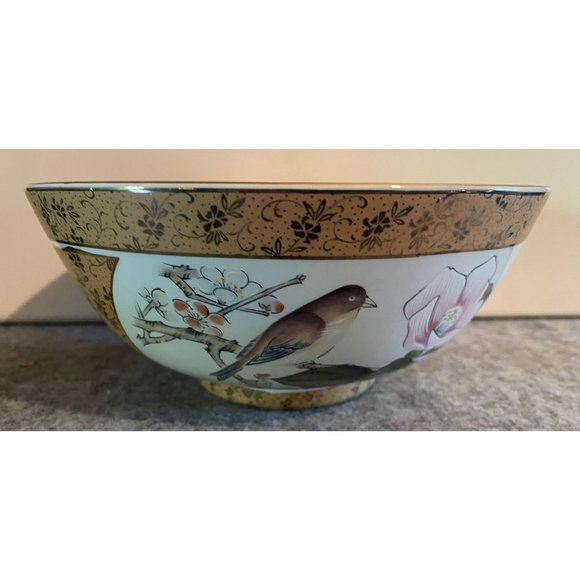 Japanese Kutani-Ware Flower Bird Pattern with Gold Cherry Blossom Bowl  #928 - Picture 3 of 3